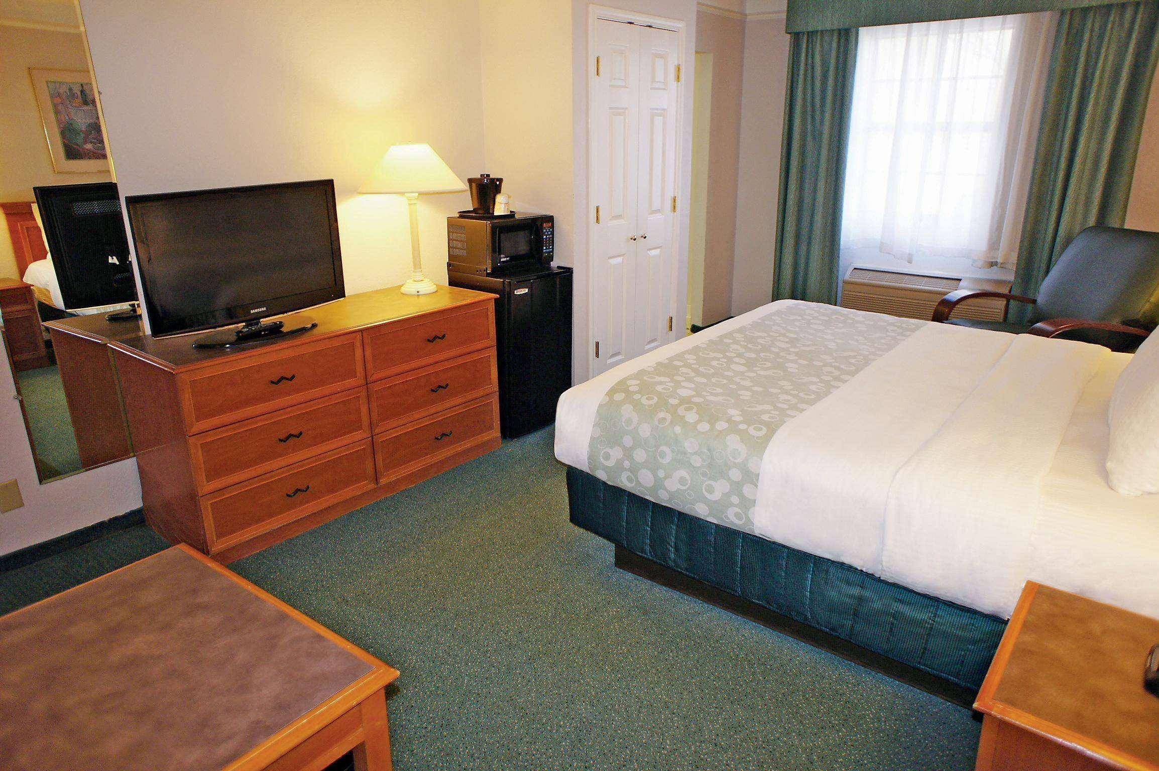 La Quinta Inn By Wyndham Norfolk וירג'יניה ביץ' מראה חיצוני תמונה