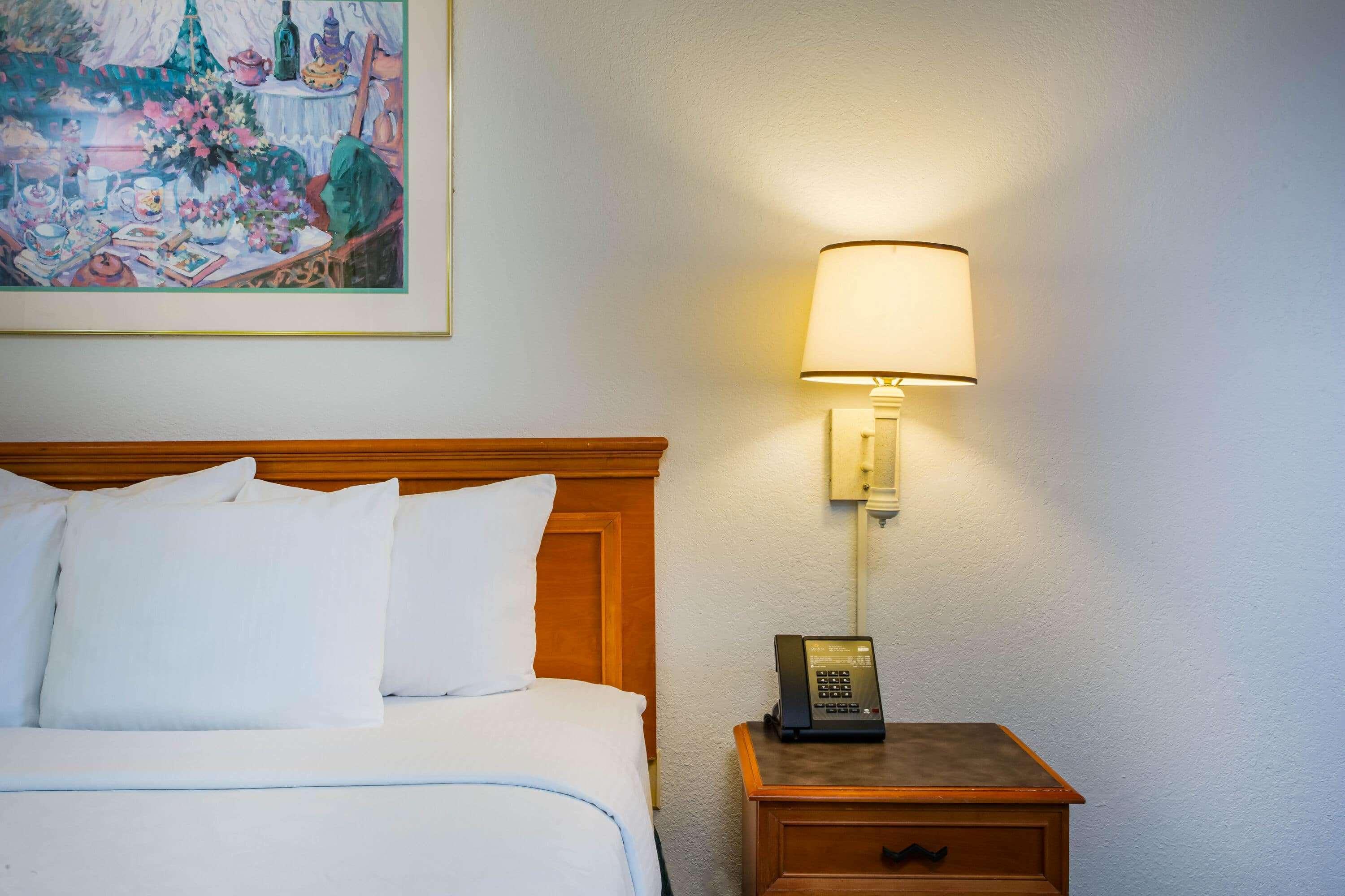 La Quinta Inn By Wyndham Norfolk וירג'יניה ביץ' מראה חיצוני תמונה