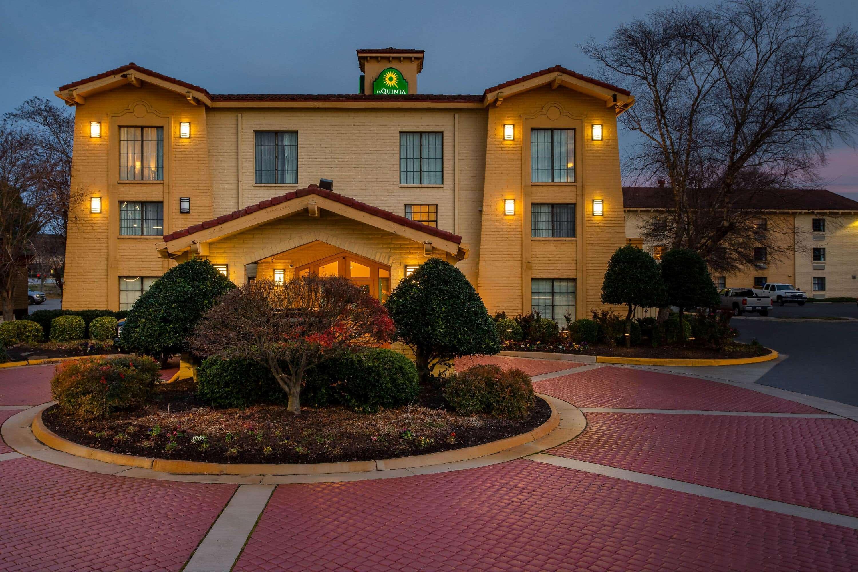 La Quinta Inn By Wyndham Norfolk וירג'יניה ביץ' מראה חיצוני תמונה