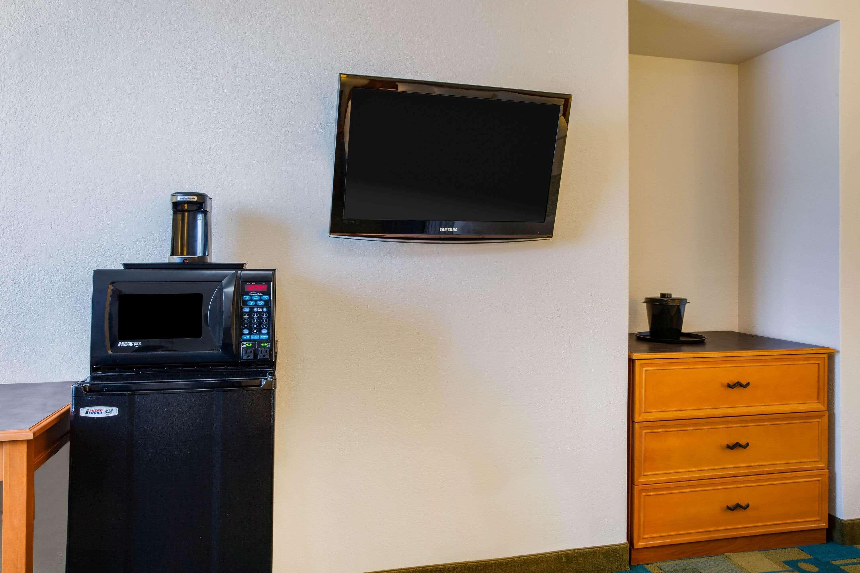 La Quinta Inn By Wyndham Norfolk וירג'יניה ביץ' מראה חיצוני תמונה